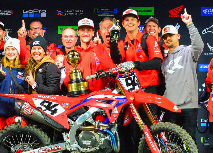 Roczen-Withdraws-From-Supercross