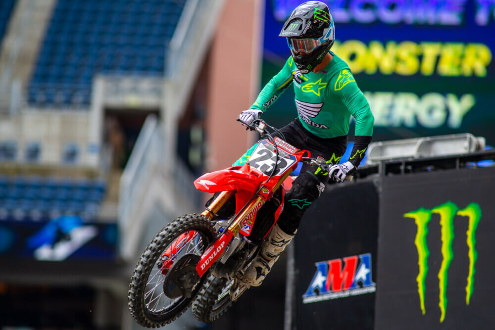 2022-seattle-supercross-cycle-news-brown-dog-photo-450-sexton