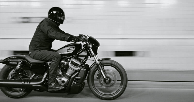 harley davidson 883 nightster