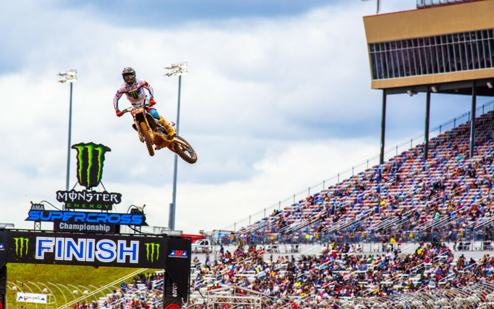 2022-atlanta-supercross-brown-dog-photo-tomac2