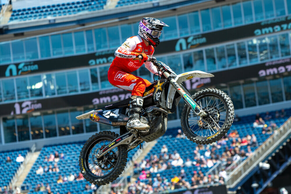2022-east-rutherford-supercross-brown-dog-photo-hampshire