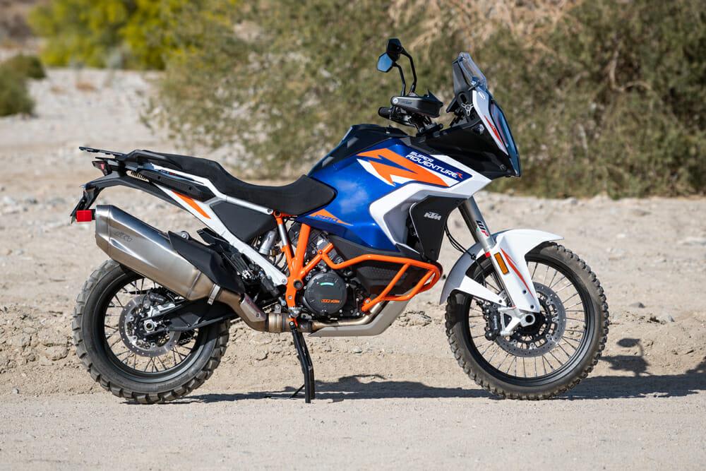 KTM 1290 Super Adventure R right side