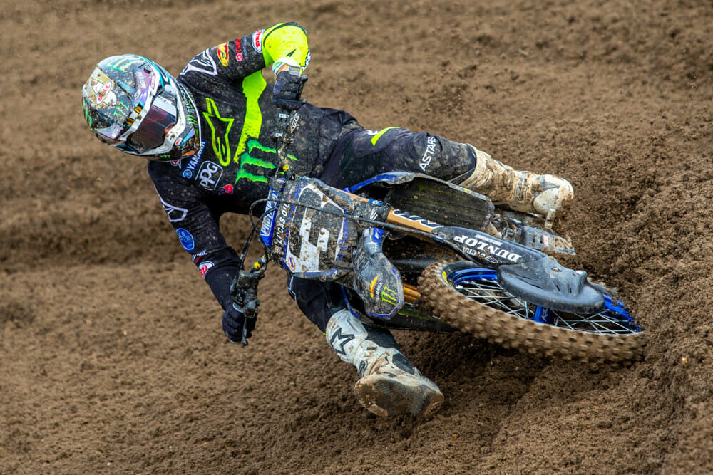 2022-hangtown-pro-motocross-tomac-brown-dog-photo