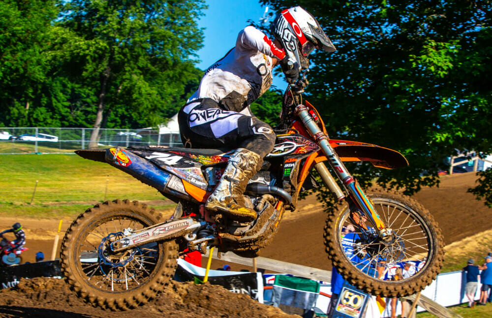 2022-red-bud-motocross-brown-dog-photo-kelley