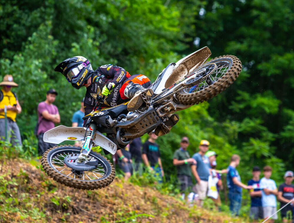 2022-millville-national-brown-dog-photo-robertson