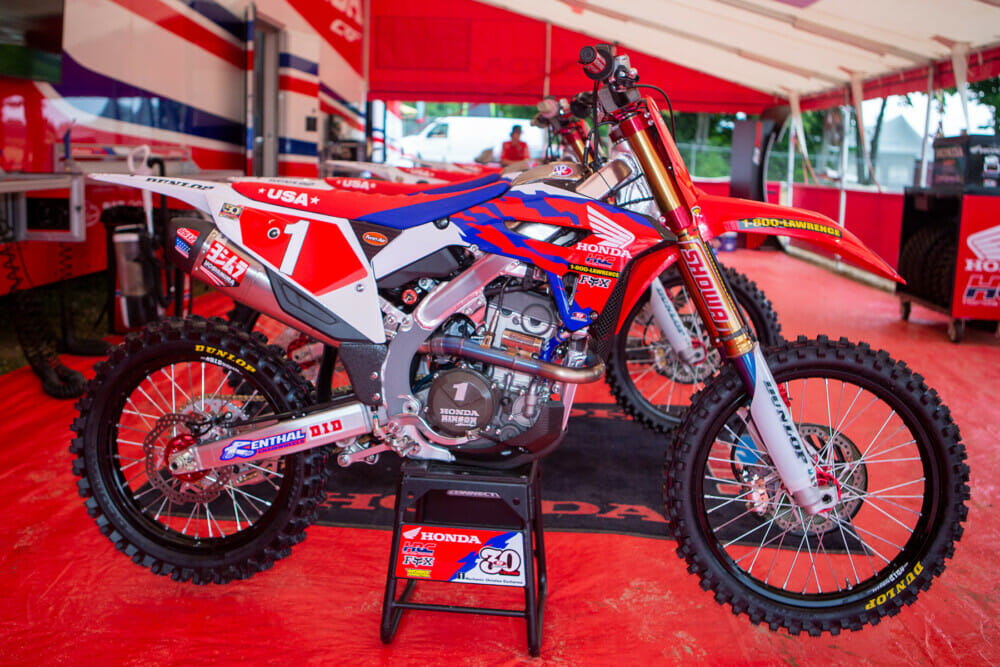 2022-red-bud-motocross-brown-dog-photo-lawrence