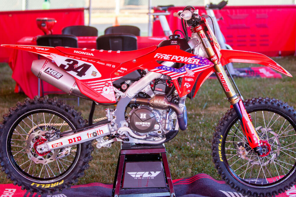 2022-red-bud-motocross-brown-dog-photo-anstie