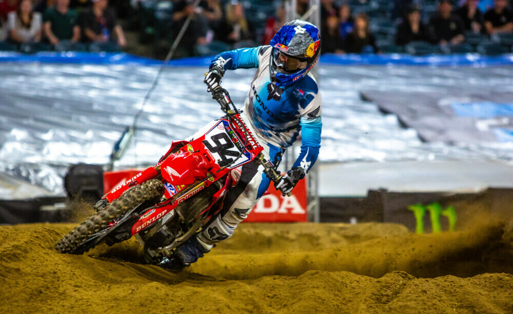 Motocross, Supercross & Motorcycle Road Racing - Honda