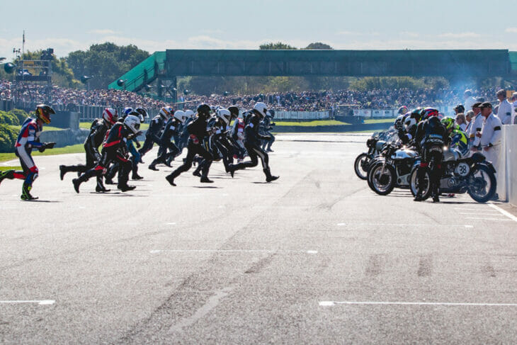 Barry Sheene Memorial race start 2022 Goodwood Revival