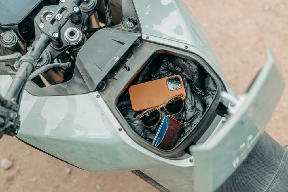 2023 Zero DSR/X storage compartment