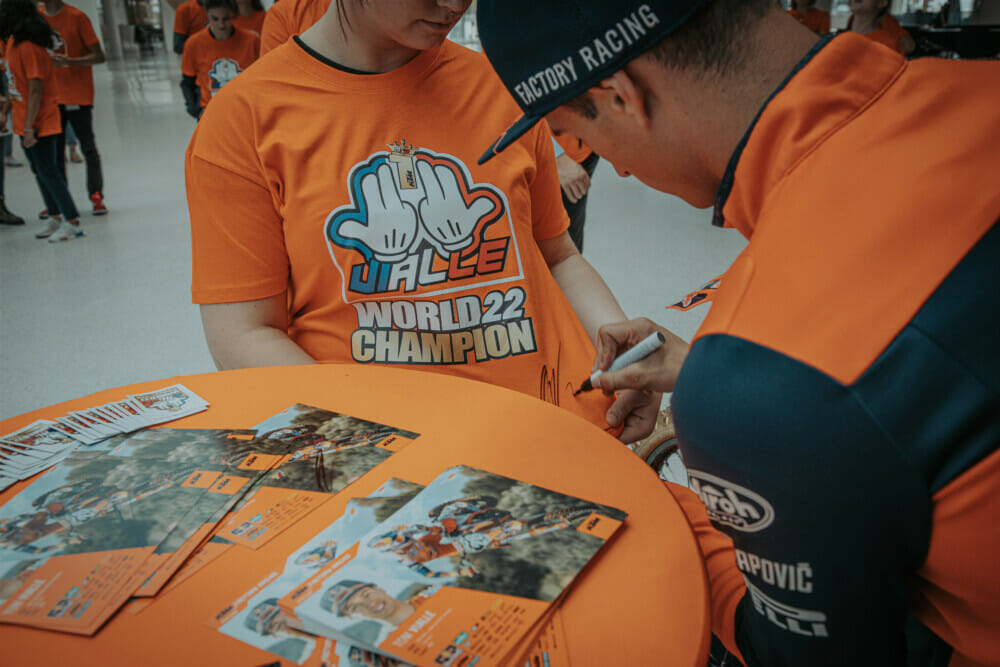 KTM Family Honors MX2 Motocross World Champion Tom Vialle in ...