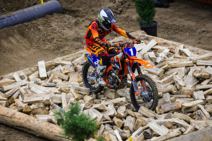 2022 EnduroCross Reno Results Shelby Turner action