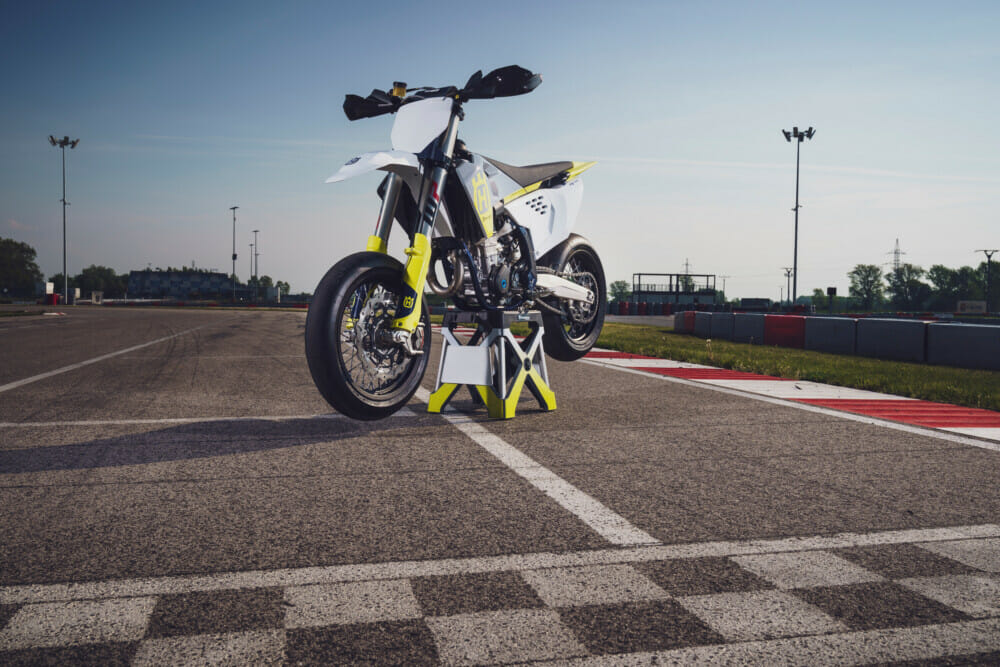 2023 Husqvarna FS 450 Supermoto