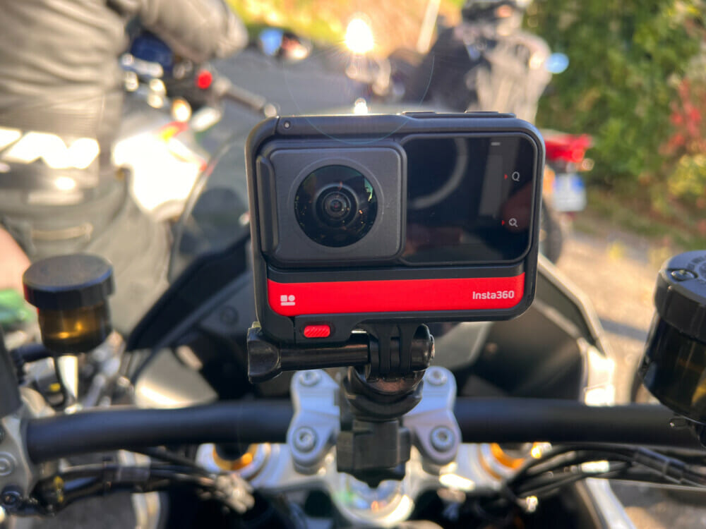 Where to place INSTA360 ONE R on a motorcycle / 🎥 Different shots 