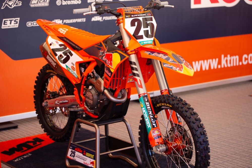 2023-anaheim-2-supercross-cycle-news-musquin