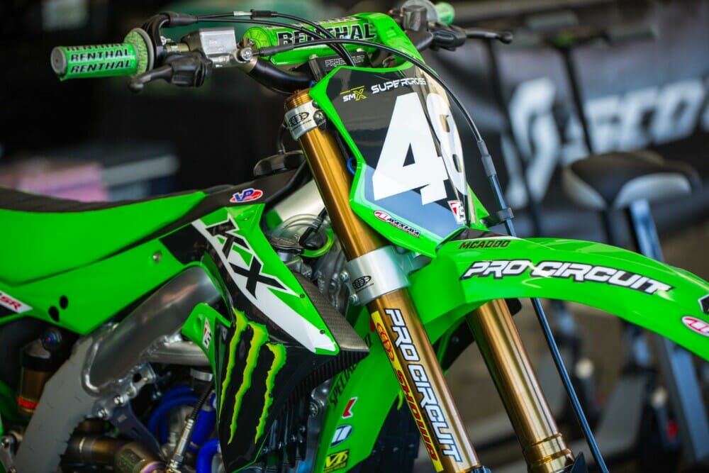 2023-anaheim-supercross-press-pit-31