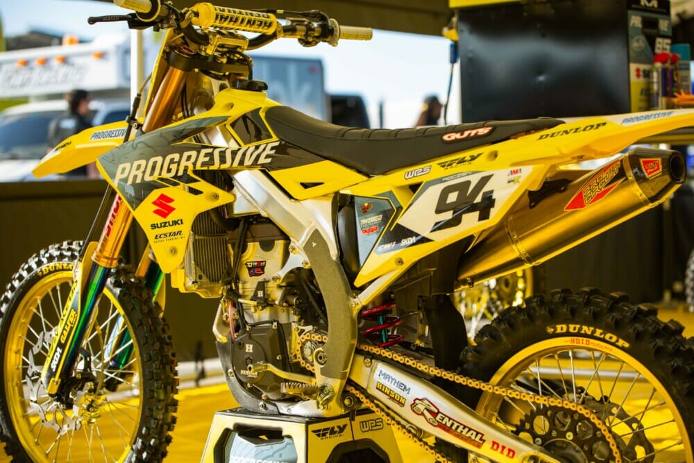 2023-anaheim-supercross-press-pit-9