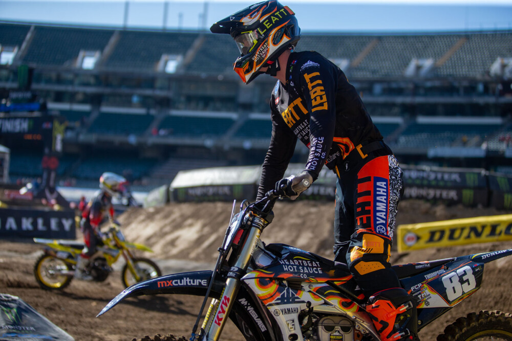 2023-oakland-supercross-solitaire