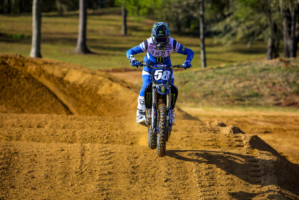 smith_2023_yamaha_supercross_cycle_news2