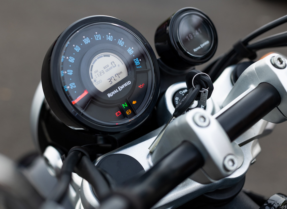 2023 Royal Enfield Super Meteor 650 dual sport