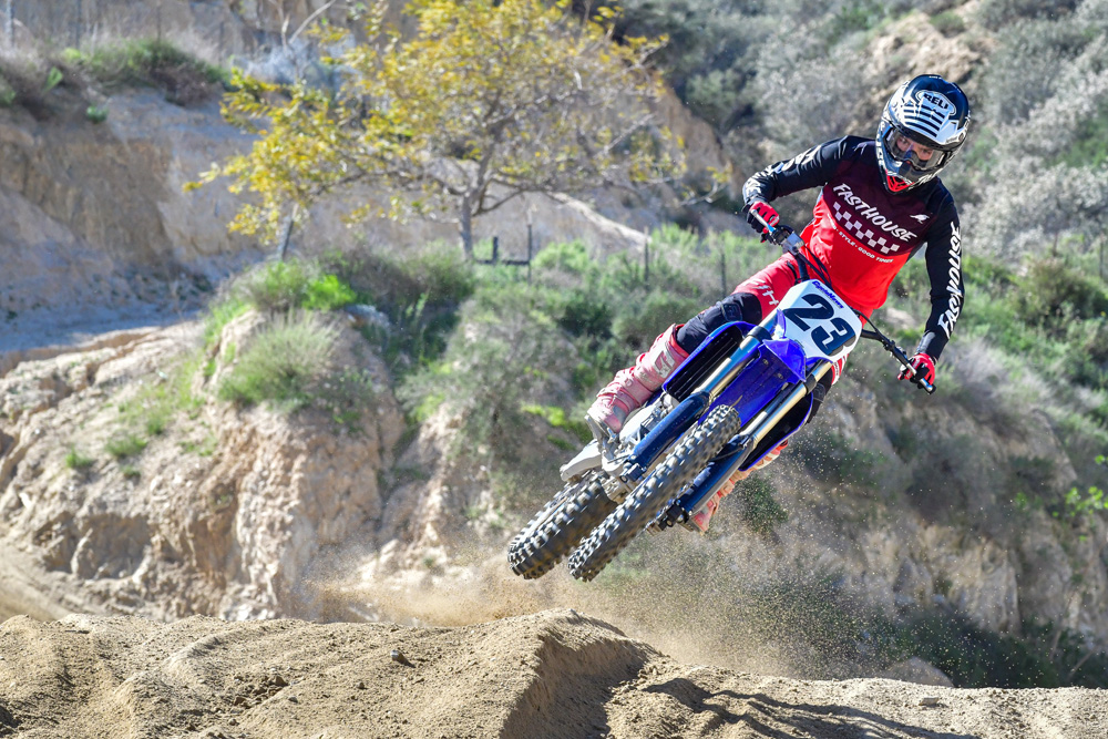 2023 Yamaha YZ450F jumping