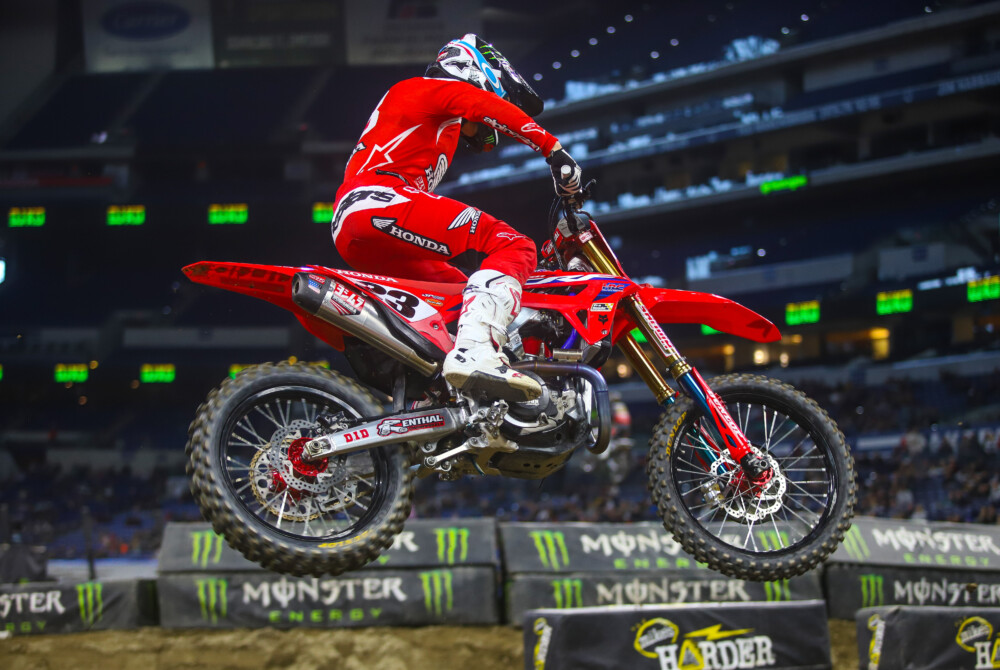 2023-indianapolis-supercross-sexton
