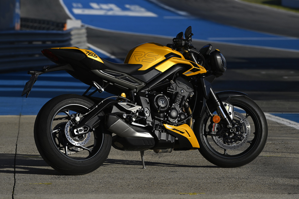 2024 Triumph Street Triple 765 RS yellow