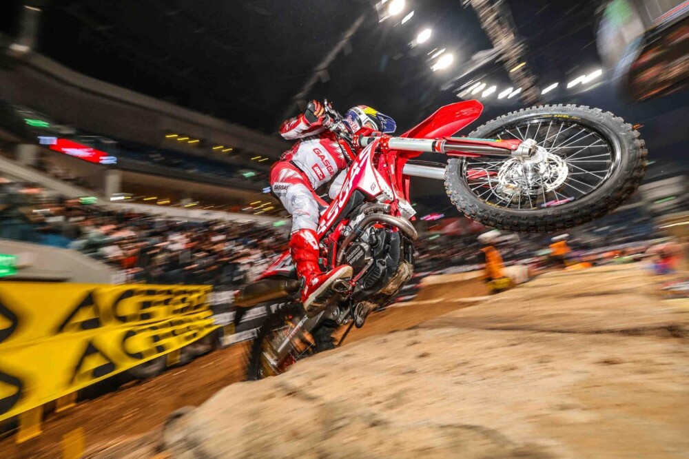 2023-fim-super-enduro-israel-cycle-news-blazusiak