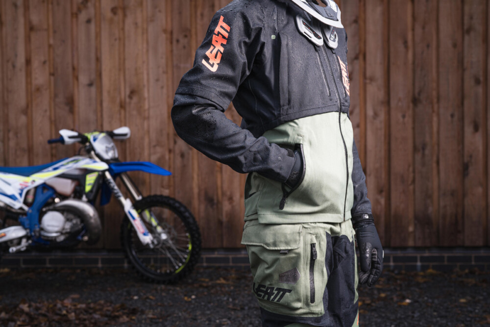 Leatt 4.5 HydraDri Jacket and Pants