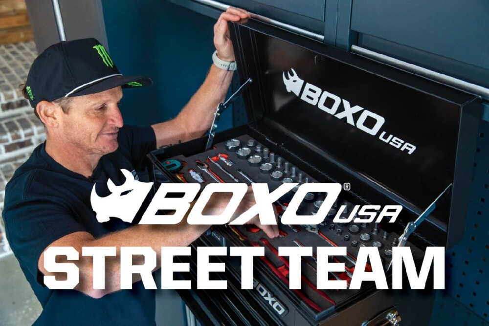 Boxo street team with Ricky Carmichael