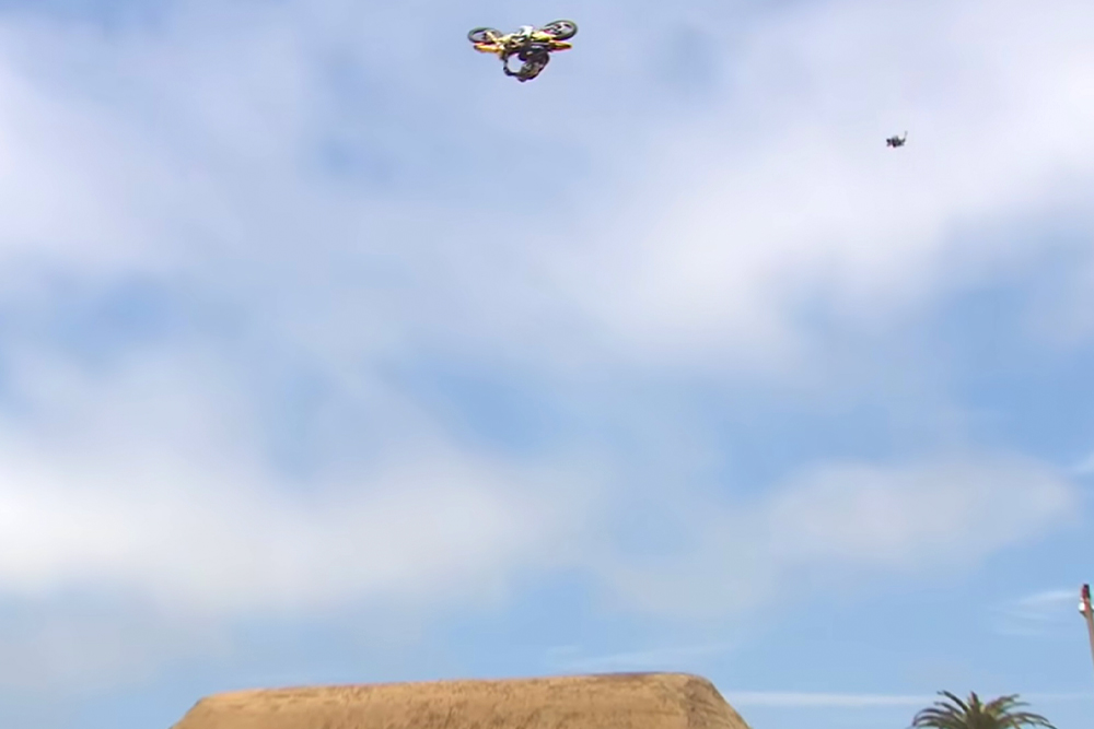 2023-x-games-moto-x-quarter-pipe