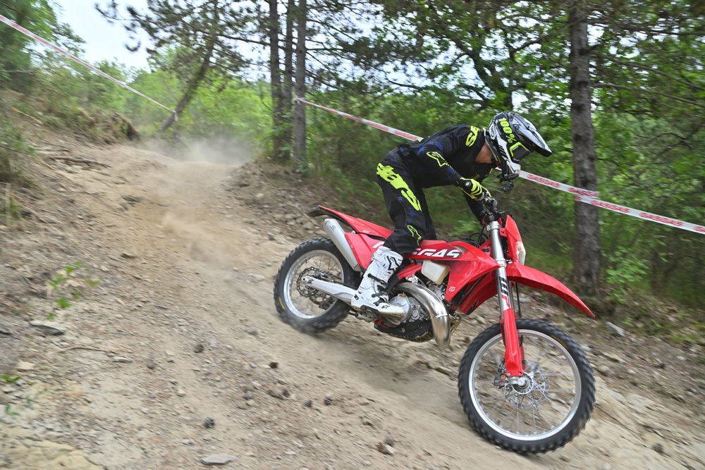 2024 GasGas EC 300 off-roading 2024 GasGas EC 300 off-roading