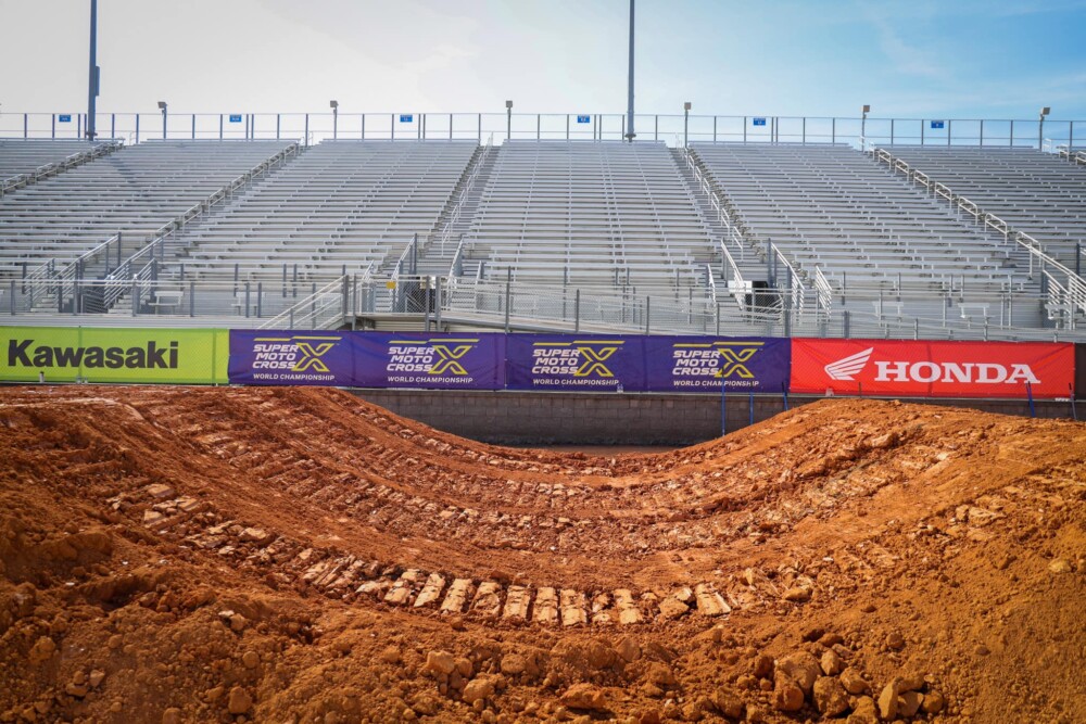 2023-super-motocross-z-max-dragway2