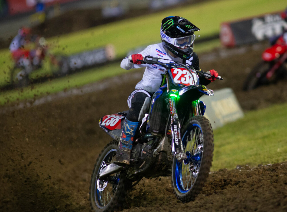 2023-supermotocross-playoffs-chicago-round2-cycle-news-deegan