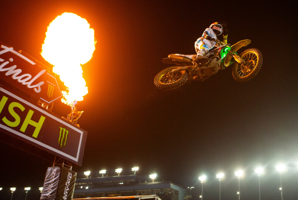 BDA20042023-supermotocross-playoffs-chicago-round2-cycle-news-450-roczen