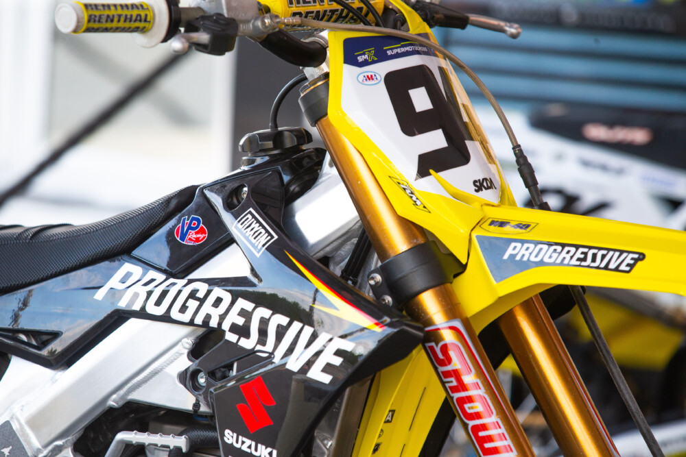 2023-supermotocross-playoffs-charlotte-round1-cycle-news-roczen2