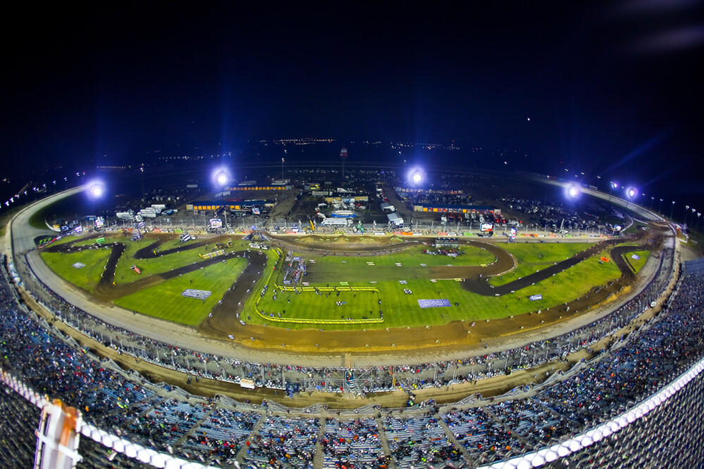 2023-supermotocross-playoffs-chicago-round2-cycle-news-