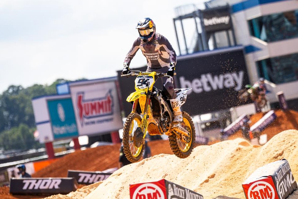 2023-supermotocross-playoffs-charlotte-round1-cycle-news-roczen