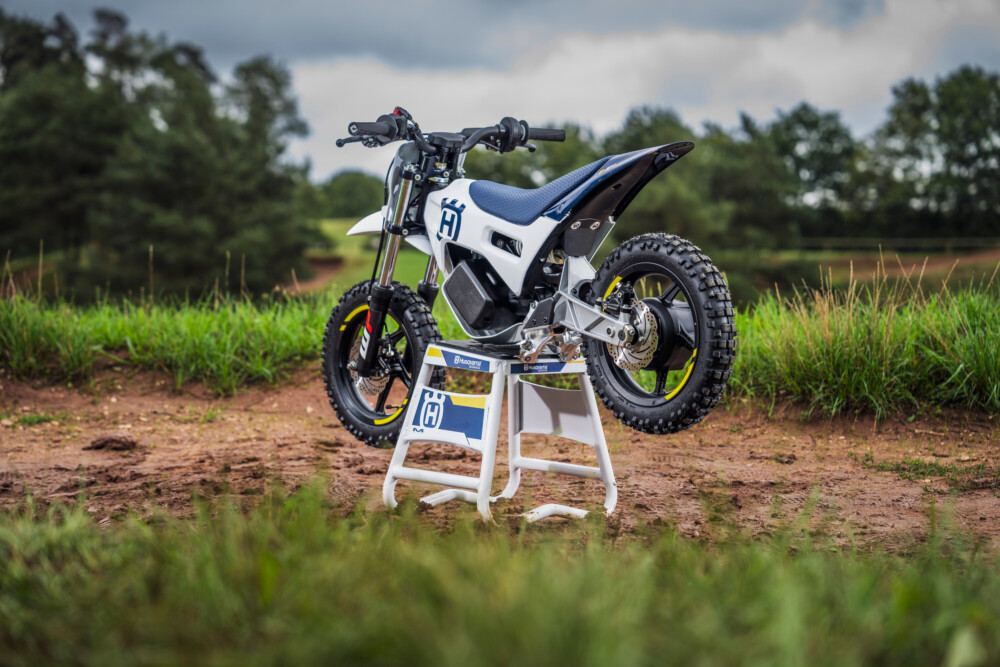 New Husqvarna Electric EE 2 Minicycle Model Specs Cycle News
