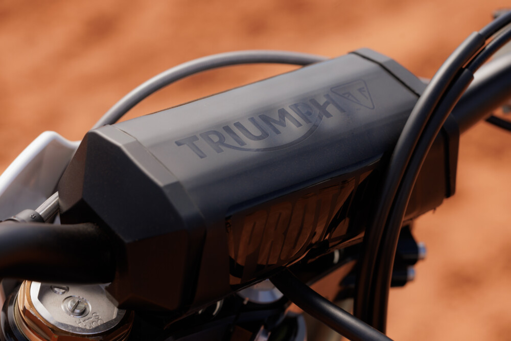 triumph-motocross-bike-tx250f-cycle-news