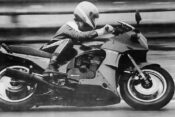 Cycle News Archives 1984 Kawasaki Ninja GPz900R