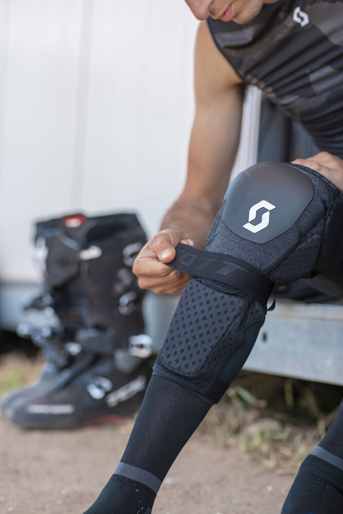 Scott Softcon Body & Knee Armor - Cycle News