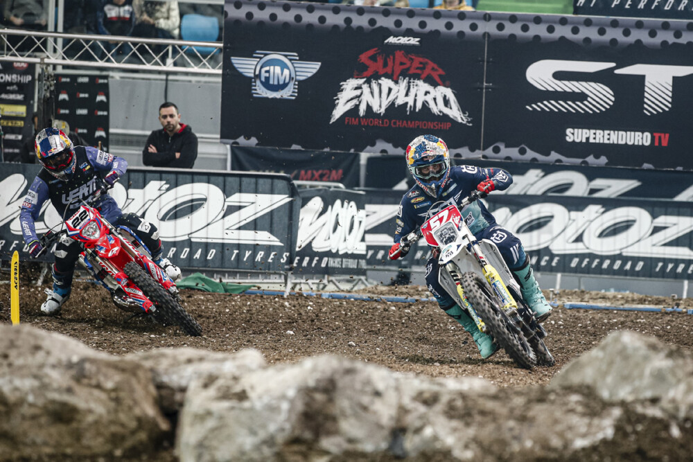 billy bolt_and Jonny walker superenduro france