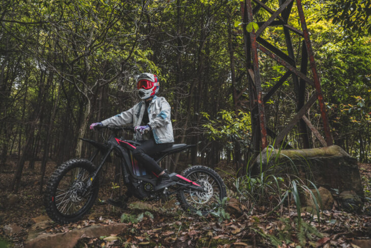 RIDING THE SURRON ULTRA BEE ELECTRIC MOTORCYCLE: THE WRAP - Dirt Bike  Magazine