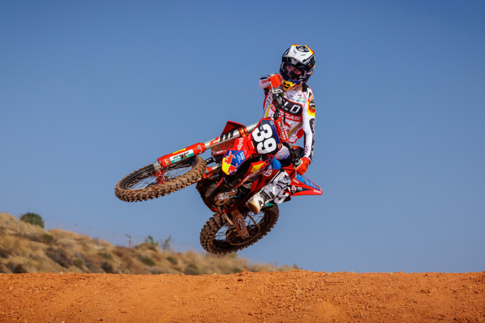 2024-troy-lee-gasgas-supercross-team