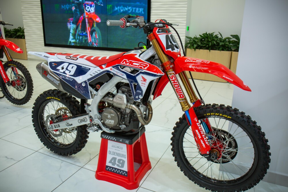 2024-honda-hrc-supercross
