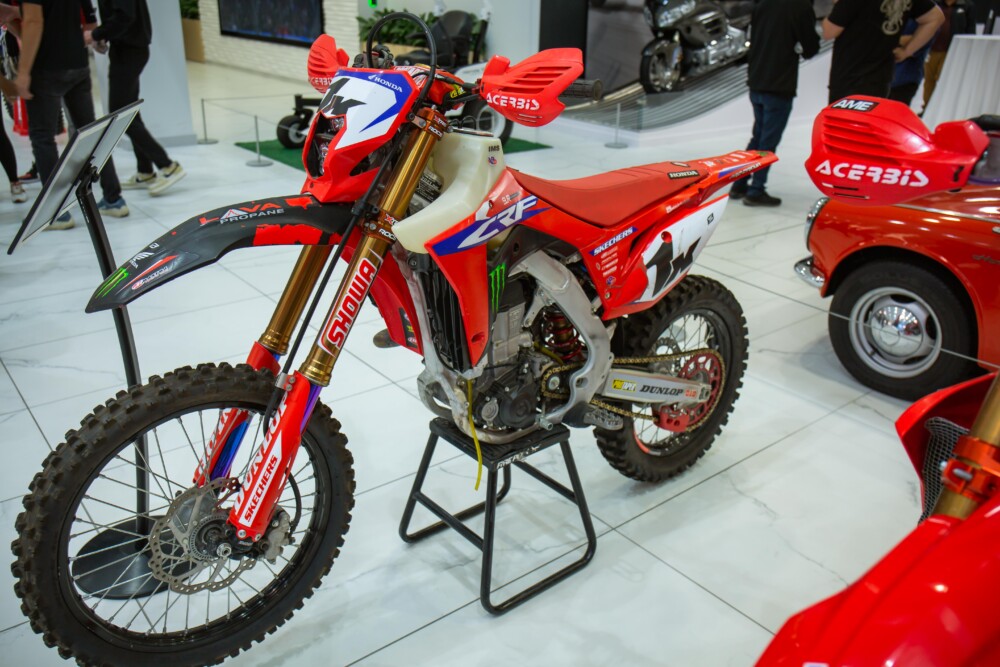 2024-honda-hrc-supercross