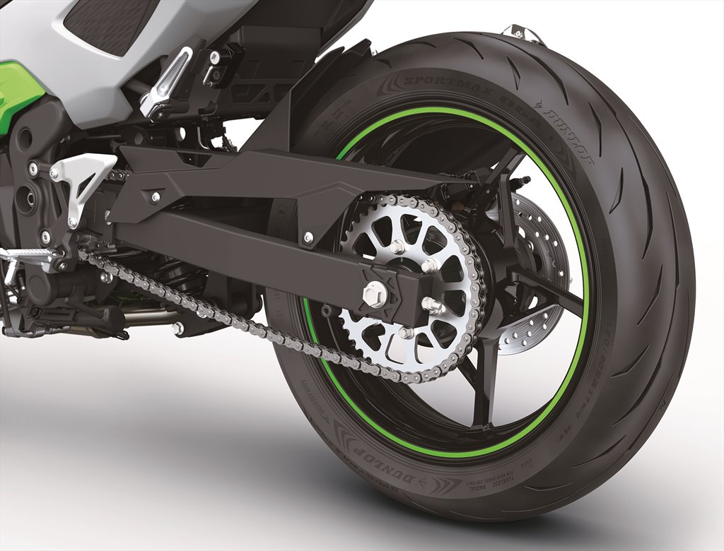 2024 Kawasaki Ninja 7 Hybrid ABS rear wheel