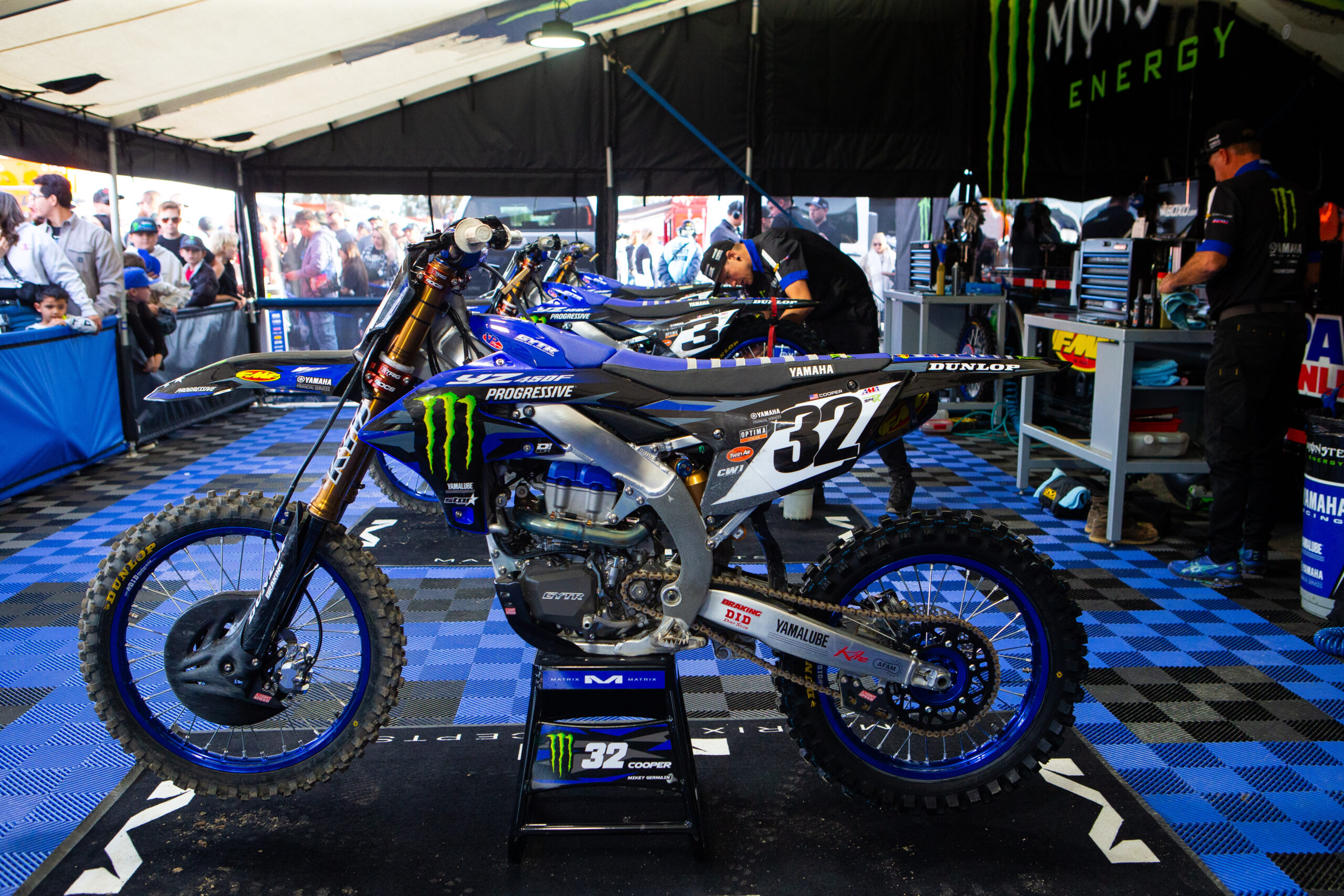 2024-anaheim-supercross-yamaha