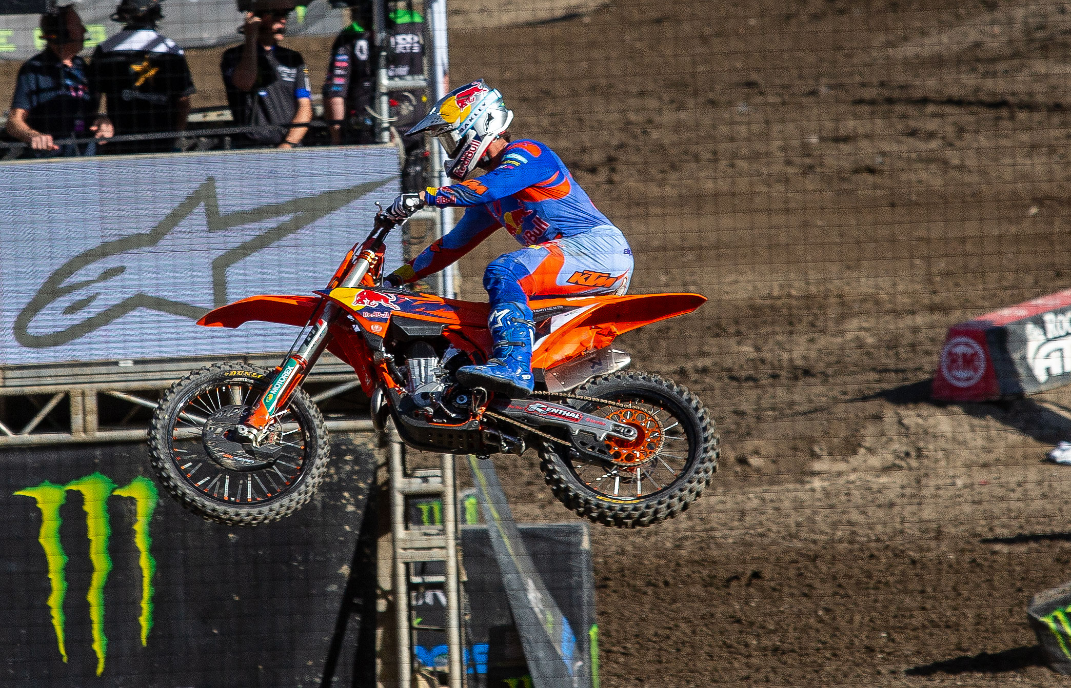 2024-ANAHEIM-2-SUPERCROSS-sexton